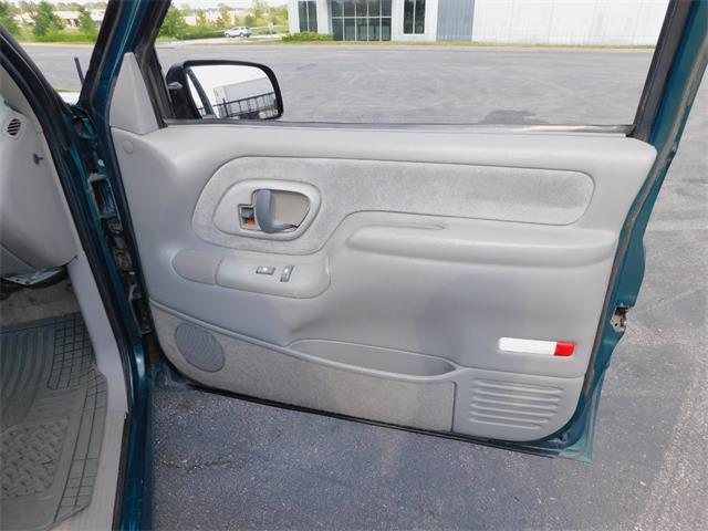 1996 Chevrolet Cheyenne (CC-1868541) for sale in O'Fallon, Illinois