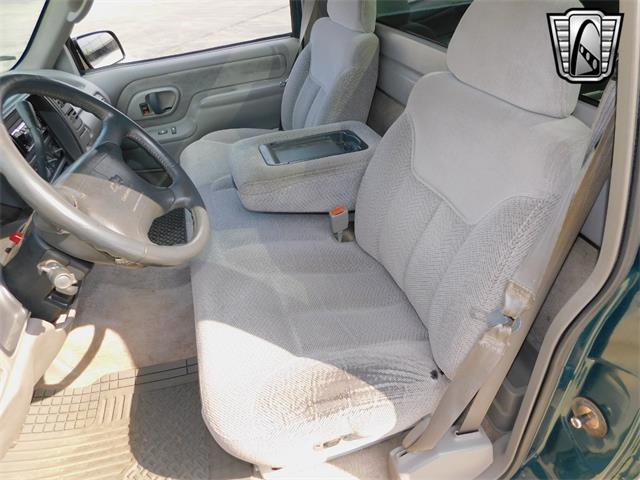 1996 Chevrolet Cheyenne (CC-1868541) for sale in O'Fallon, Illinois