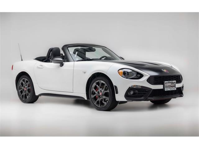 2018 Fiat Spider (CC-1869279) for sale in Clifton Park, New York