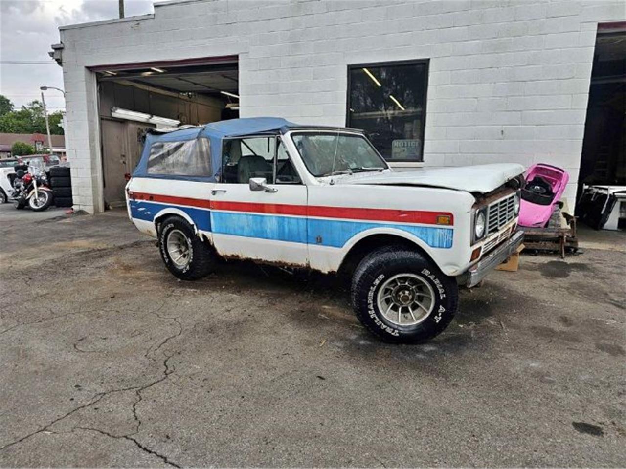 Conquer The Trails Unearthing The Legend Of The 1976 International Scout Ii
