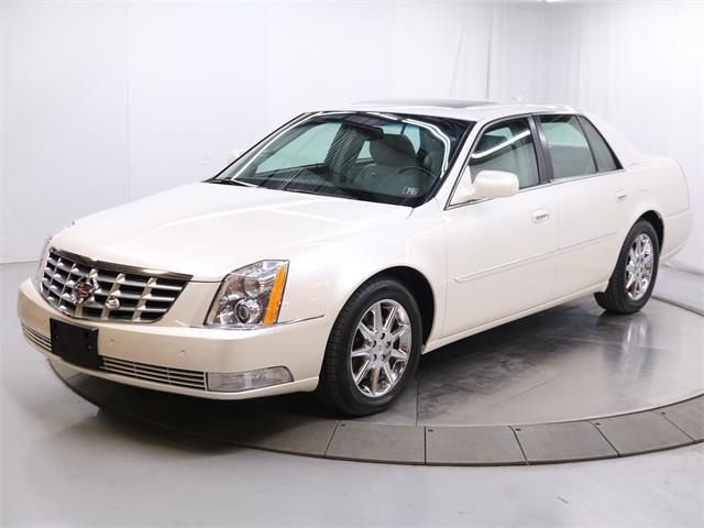 2011 Cadillac DTS (CC-1872121) for sale in Christiansburg, Virginia