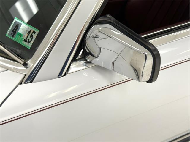 1987 Mercedes-Benz 560SL (CC-1872390) for sale in Morgantown, Pennsylvania