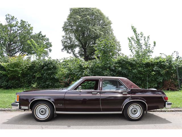 1977 Lincoln Versailles (CC-1873340) for sale in ASTORIA, New York
