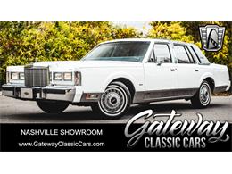 1985 Lincoln Town Car (CC-1873548) for sale in O'Fallon, Illinois