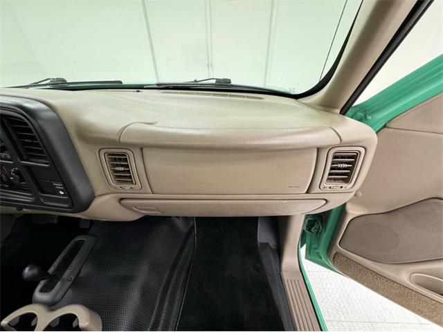 2004 Chevrolet Silverado (CC-1873741) for sale in Morgantown, Pennsylvania