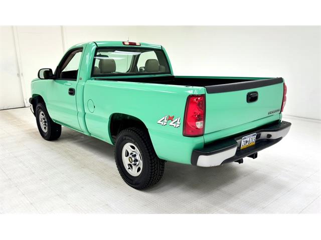 2004 Chevrolet Silverado (CC-1873741) for sale in Morgantown, Pennsylvania