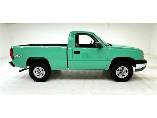 2004 Chevrolet Silverado (CC-1873741) for sale in Morgantown, Pennsylvania