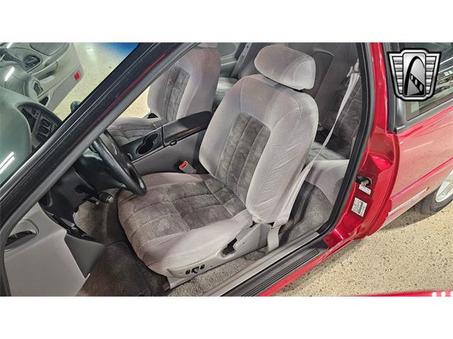 1997 Ford Thunderbird (CC-1870485) for sale in O'Fallon, Illinois