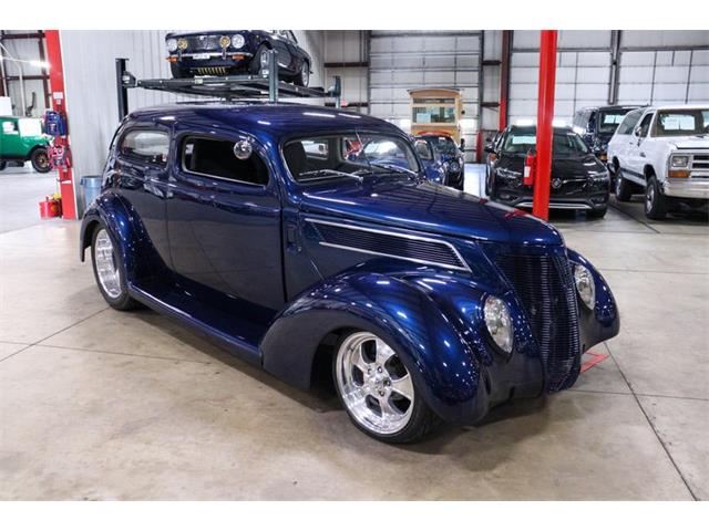 1937 Ford Humpback (CC-1874867) for sale in Kentwood, Michigan