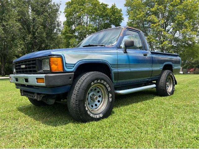 1986 Toyota Pickup (CC-1875271) for sale in Cadillac, Michigan