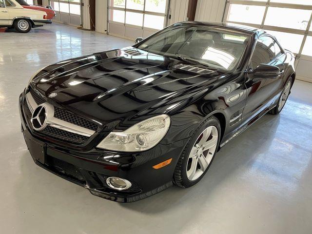 2009 Mercedes-Benz SL-Class (CC-1875810) for sale in Cadillac, Michigan