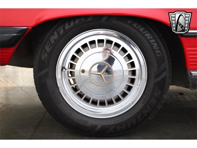 1988 Mercedes-Benz 560SL (CC-1870060) for sale in O'Fallon, Illinois