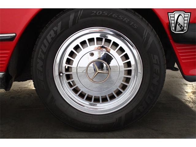 1988 Mercedes-Benz 560SL (CC-1870060) for sale in O'Fallon, Illinois