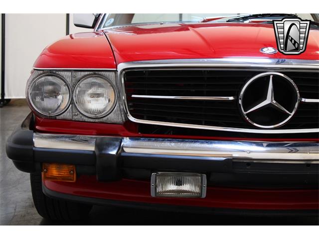 1988 Mercedes-Benz 560SL (CC-1870060) for sale in O'Fallon, Illinois