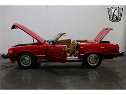 1988 Mercedes-Benz 560SL (CC-1870060) for sale in O'Fallon, Illinois