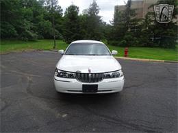 2001 Lincoln Town Car (CC-1876375) for sale in O'Fallon, Illinois