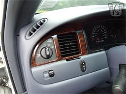 2001 Lincoln Town Car (CC-1876375) for sale in O'Fallon, Illinois