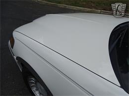 2001 Lincoln Town Car (CC-1876375) for sale in O'Fallon, Illinois