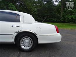 2001 Lincoln Town Car (CC-1876375) for sale in O'Fallon, Illinois
