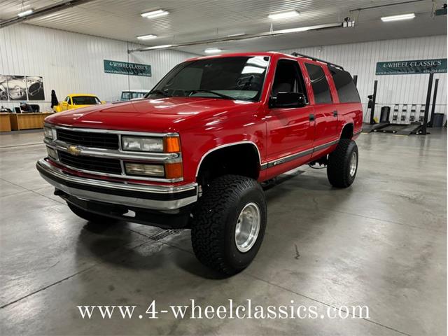 1996 Chevrolet Suburban (CC-1877365) for sale in Holland , Michigan