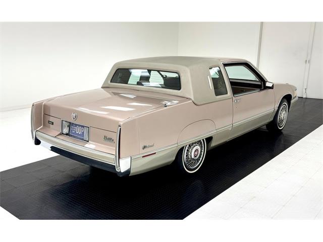 1990 Cadillac Fleetwood (CC-1879107) for sale in Morgantown, Pennsylvania