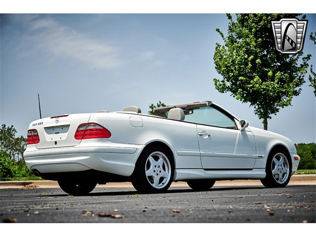 2002 Mercedes-Benz CLK320 (CC-1879207) for sale in O'Fallon, Illinois