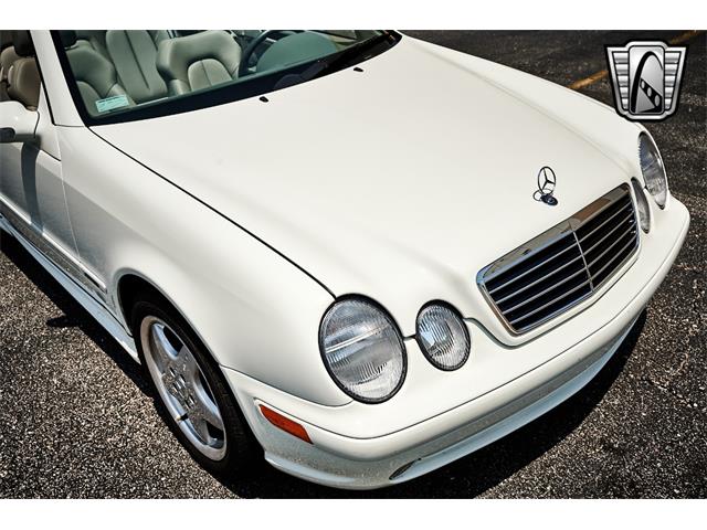 2002 Mercedes-Benz CLK320 (CC-1879207) for sale in O'Fallon, Illinois