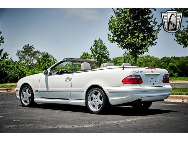 2002 Mercedes-Benz CLK320 (CC-1879207) for sale in O'Fallon, Illinois