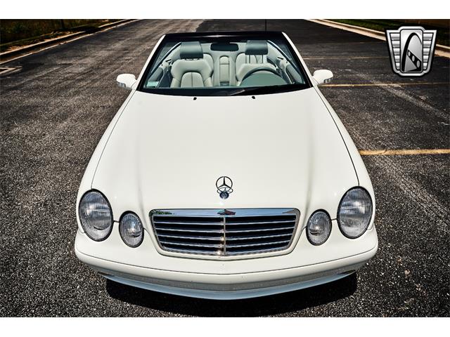 2002 Mercedes-Benz CLK320 (CC-1879207) for sale in O'Fallon, Illinois
