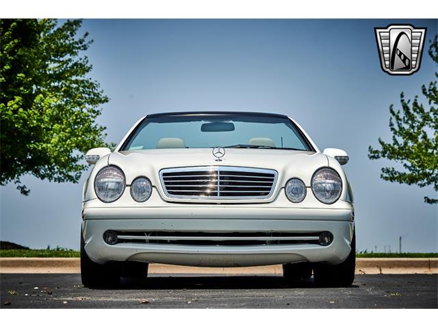 2002 Mercedes-Benz CLK320 (CC-1879207) for sale in O'Fallon, Illinois