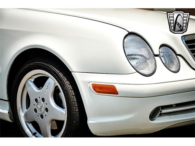 2002 Mercedes-Benz CLK320 (CC-1879207) for sale in O'Fallon, Illinois