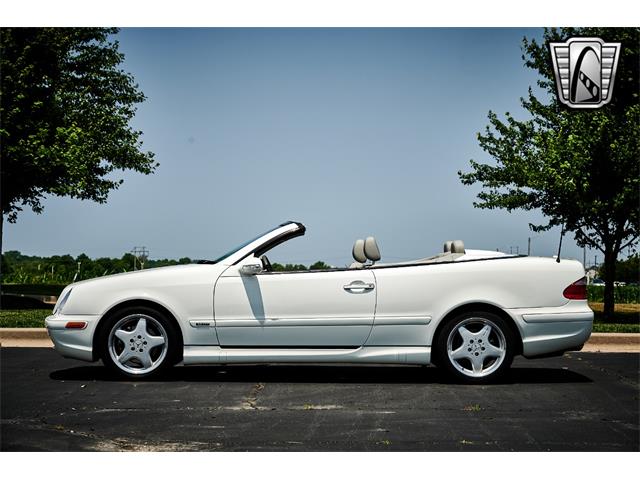 2002 Mercedes-Benz CLK320 (CC-1879207) for sale in O'Fallon, Illinois