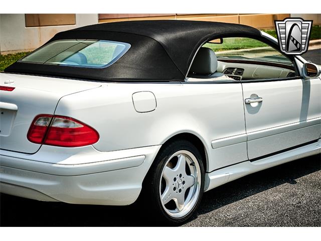 2002 Mercedes-Benz CLK320 (CC-1879207) for sale in O'Fallon, Illinois