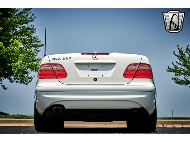 2002 Mercedes-Benz CLK320 (CC-1879207) for sale in O'Fallon, Illinois