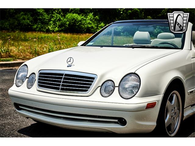 2002 Mercedes-Benz CLK320 (CC-1879207) for sale in O'Fallon, Illinois
