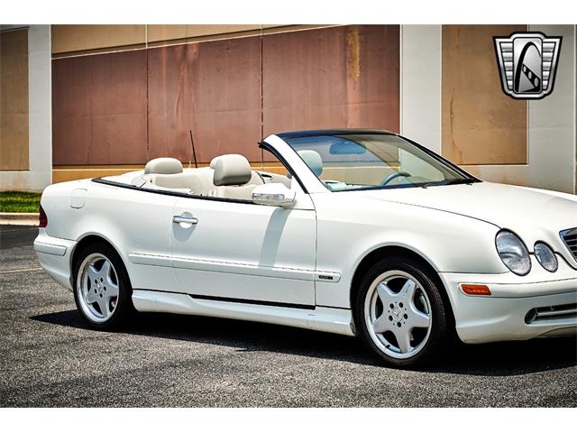 2002 Mercedes-Benz CLK320 (CC-1879207) for sale in O'Fallon, Illinois