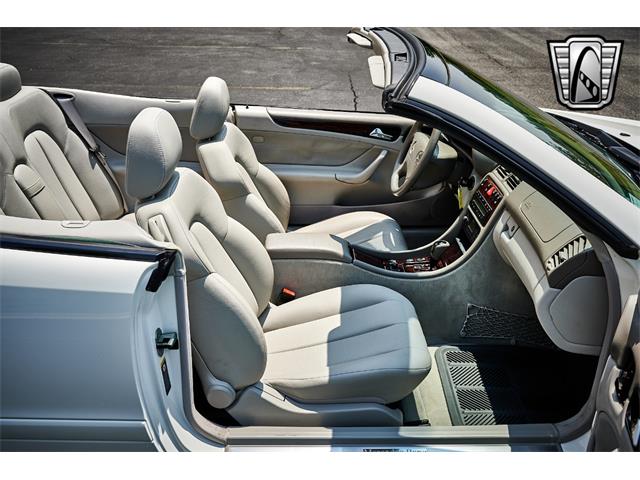 2002 Mercedes-Benz CLK320 (CC-1879207) for sale in O'Fallon, Illinois