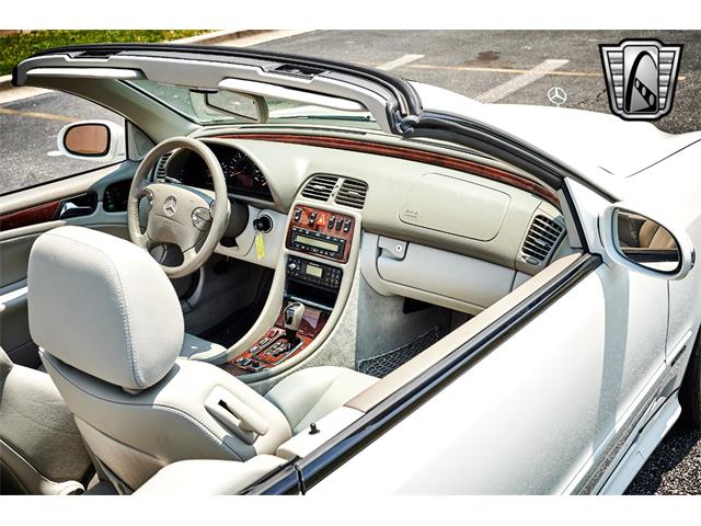 2002 Mercedes-Benz CLK320 (CC-1879207) for sale in O'Fallon, Illinois