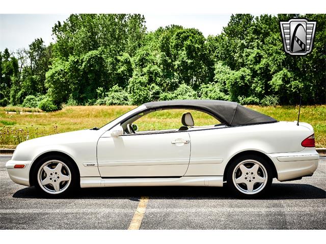 2002 Mercedes-Benz CLK320 (CC-1879207) for sale in O'Fallon, Illinois
