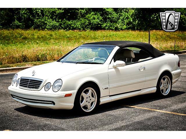 2002 Mercedes-Benz CLK320 (CC-1879207) for sale in O'Fallon, Illinois
