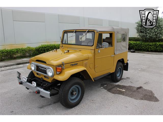 1972 Toyota Land Cruiser (CC-1882680) for sale in O'Fallon, Illinois