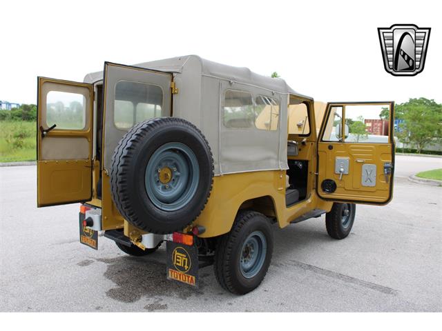 1972 Toyota Land Cruiser (CC-1882680) for sale in O'Fallon, Illinois