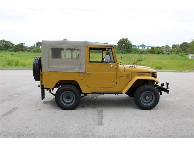 1972 Toyota Land Cruiser (CC-1882680) for sale in O'Fallon, Illinois
