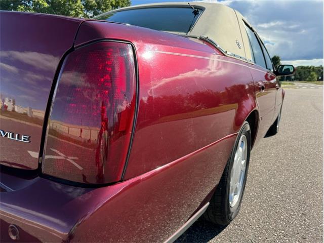 2000 Cadillac DeVille (CC-1882688) for sale in Ramsey, Minnesota