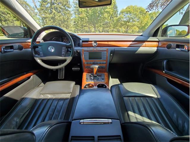 2005 Volkswagen Phaeton (CC-1883646) for sale in Carlisle, Pennsylvania