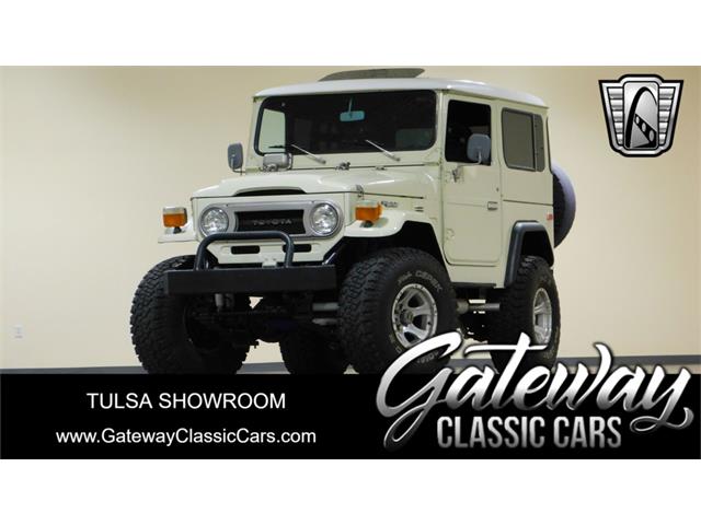 1977 Toyota Land Cruiser FJ40 (CC-1884701) for sale in O'Fallon, Illinois