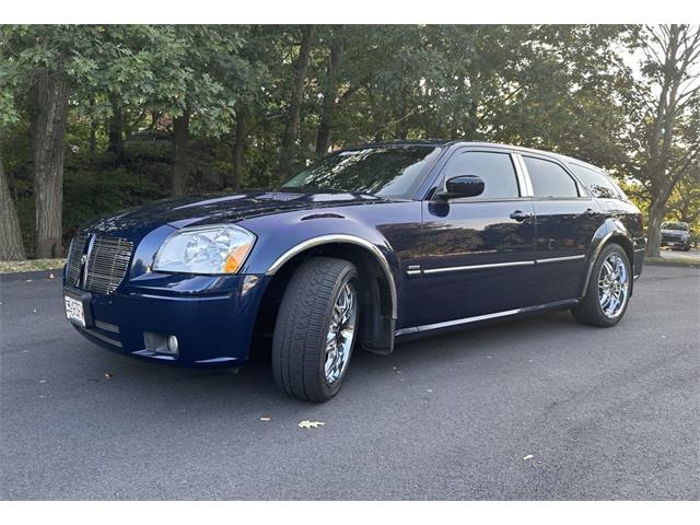 2005 Dodge Magnum (CC-1885708) for sale in Lake Hiawatha, New Jersey