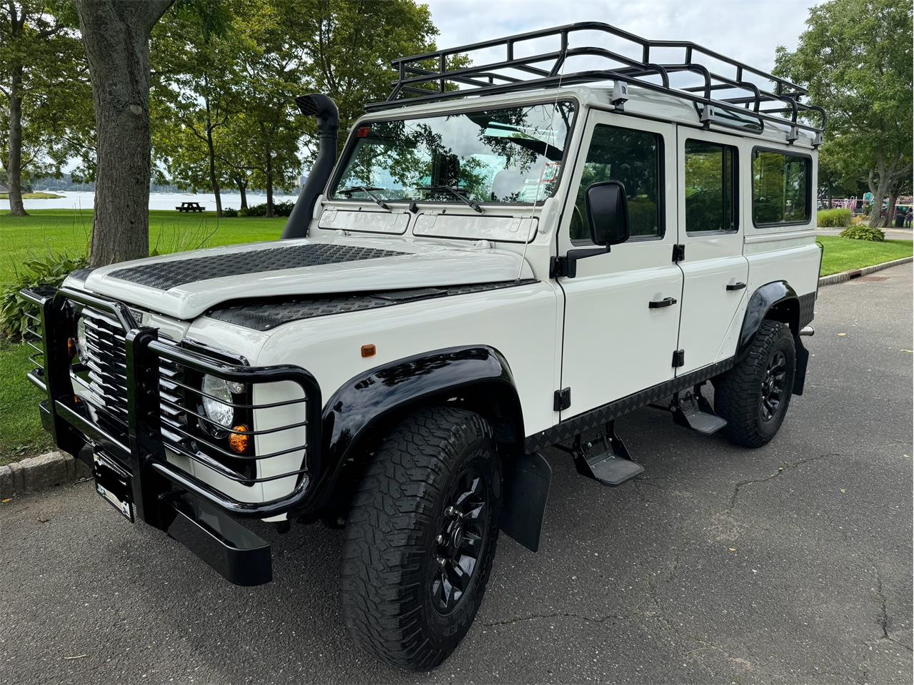 1976 Land Rover Defender 110 for Sale | ClassicCars.com | CC-1885789