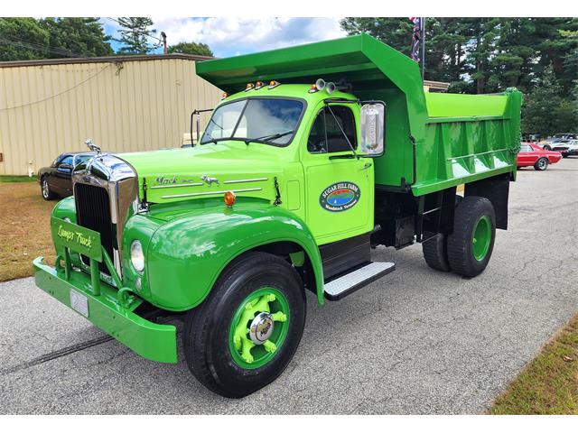 1959 Mack Truck (CC-1886119) for sale in hopedale, Massachusetts