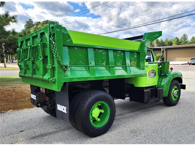 1959 Mack Truck (CC-1886119) for sale in hopedale, Massachusetts